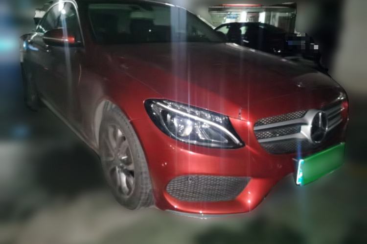 Used Mercedes-Benz C-Class 2016 C 180 L Sport Edition Front Right 45 Deg