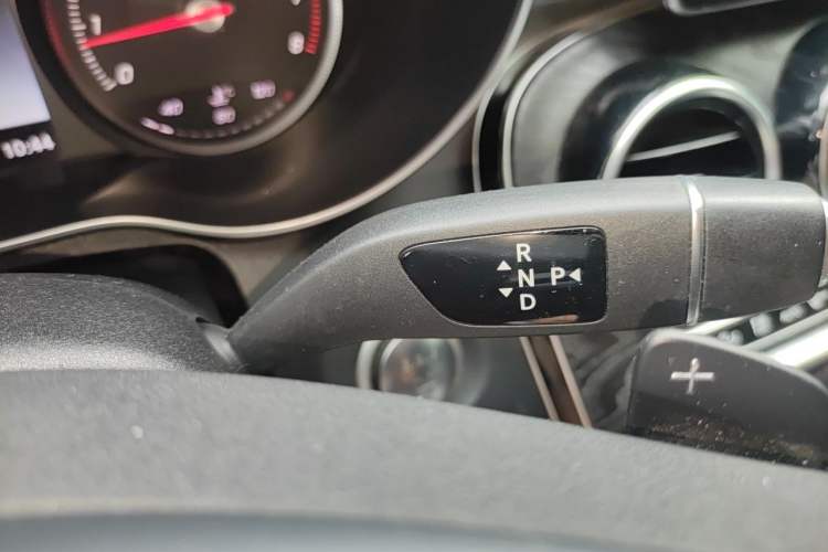 Used Mercedes-Benz C-Class 2016 C 180 L Sport Edition Gear Lever