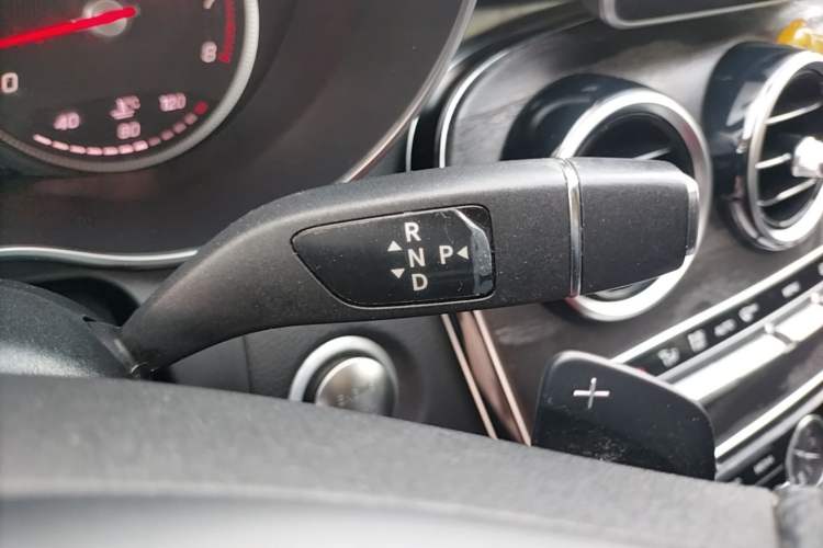 Used Mercedes-Benz C-Class 2016 C 200 L Sport Edition Gear Lever