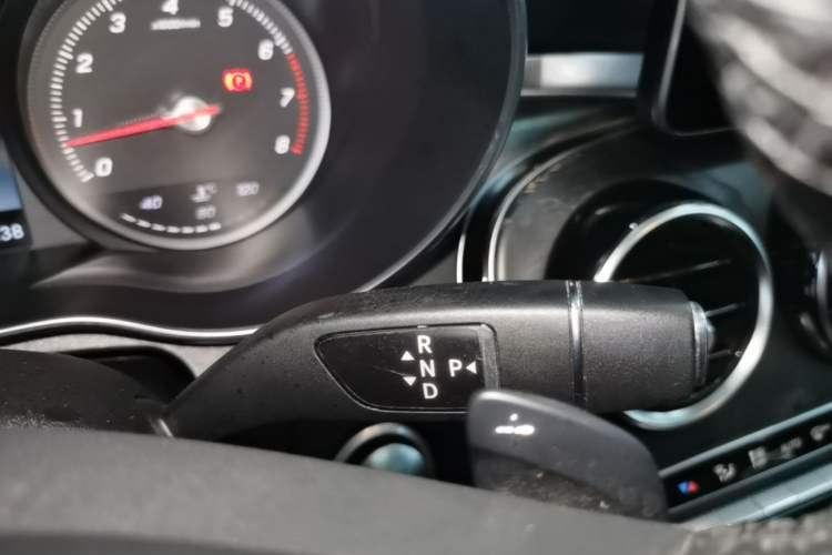 Used Mercedes-Benz C-Class 2016 C 200 L Sport Edition Gear Lever