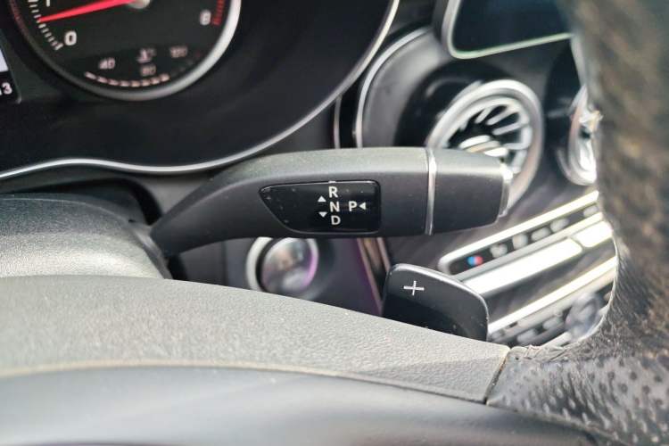 Used Mercedes-Benz C-Class 2016 C 200 L Sport Edition Gear Lever