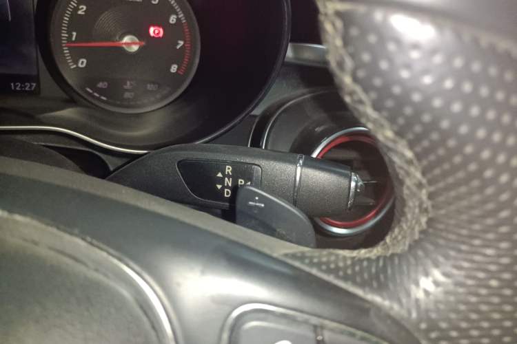 Used Mercedes-Benz C-Class 2016 C 200 L Sport Edition Gear Lever
