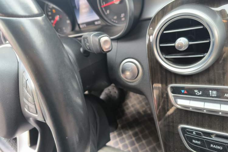 Used Mercedes-Benz C-Class 2016 C 200 L Sport Edition Gear Lever