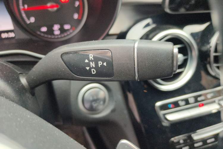 Used Mercedes-Benz C-Class 2016 C 200 Coupe Gear Lever