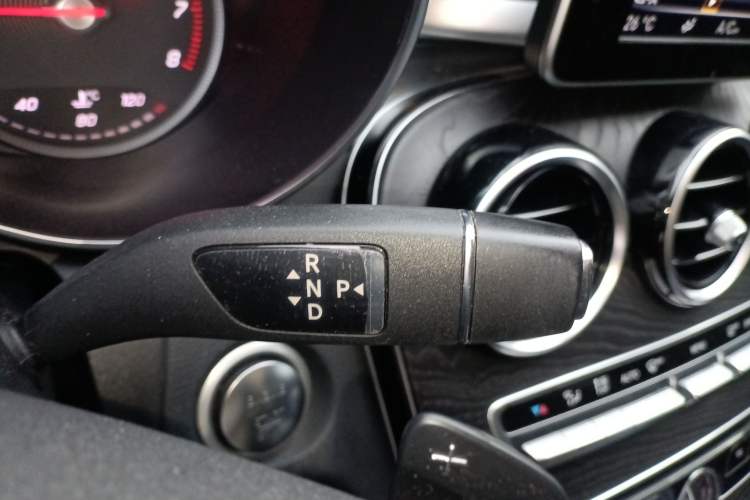 Used Mercedes-Benz C-Class 2016 C 200 L Sport Edition Gear Lever