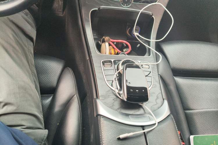Used Mercedes-Benz C-Class 2016 C 180 L Sport Edition Gear Lever