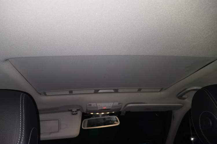 Used Mercedes-Benz C-Class 2016 C 180 L Sport Edition Headliner