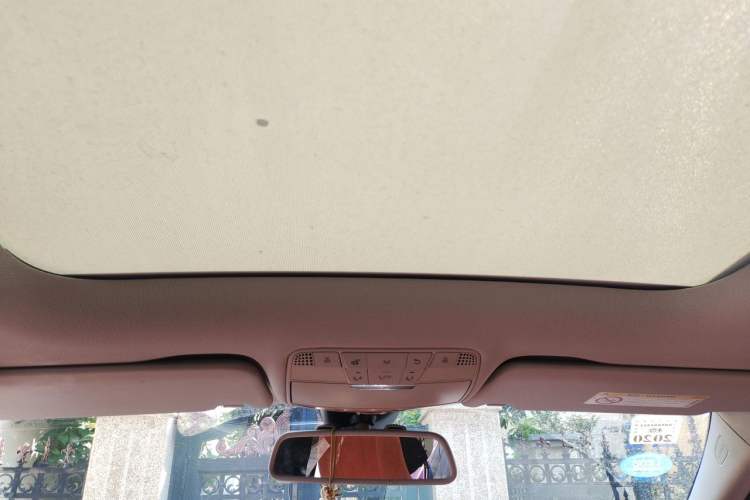 Used Mercedes-Benz C-Class 2016 C 200 L Sport Edition Headliner