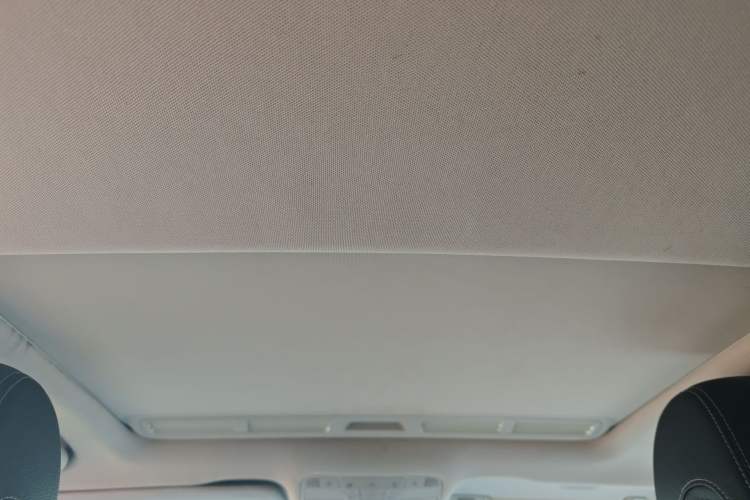 Used Mercedes-Benz C-Class 2016 C 180 L Sport Edition Headliner