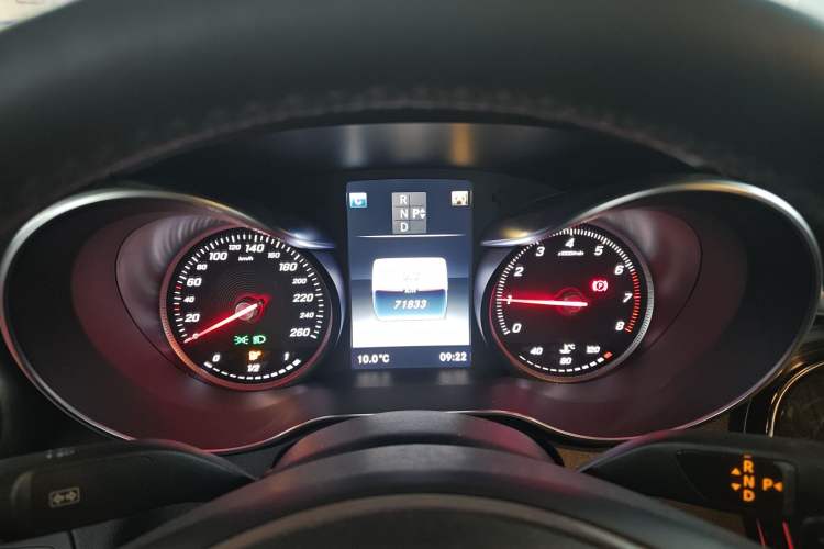 Used Mercedes-Benz C-Class 2016 C 200 L Instrument Cluster