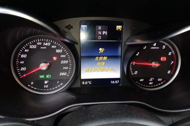 Used Mercedes-Benz C-Class 2016 C 200 L Sport Edition Instrument Cluster