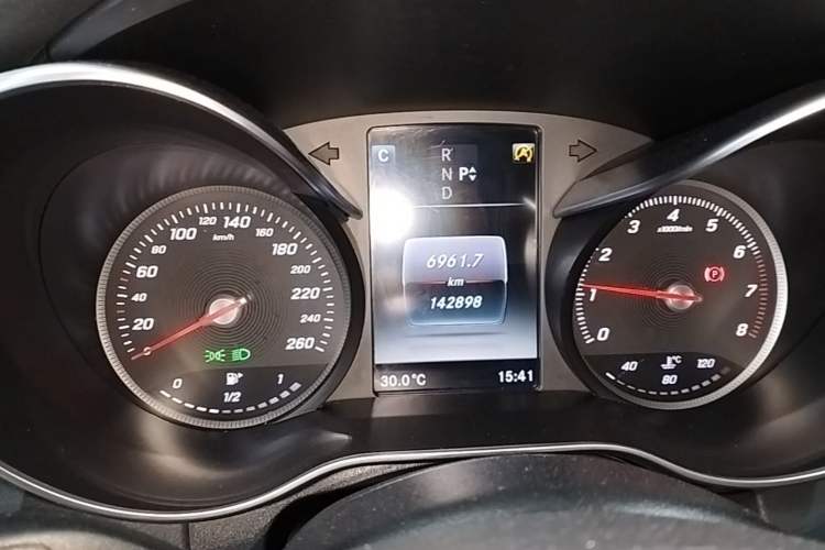 Used Mercedes-Benz C-Class 2016 C 200 Coupe Instrument Cluster