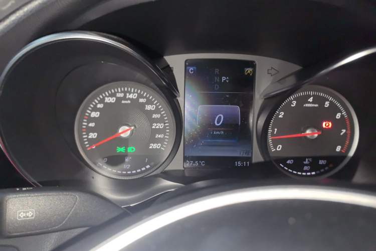 Used Mercedes-Benz C-Class 2016 C 180 L Sport Edition Instrument Cluster