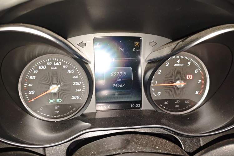 Used Mercedes-Benz C-Class 2016 C 200 L Sport Edition Instrument Cluster