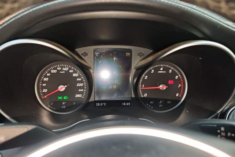 Used Mercedes-Benz C-Class 2016 C 200 L Sport Edition Instrument Cluster