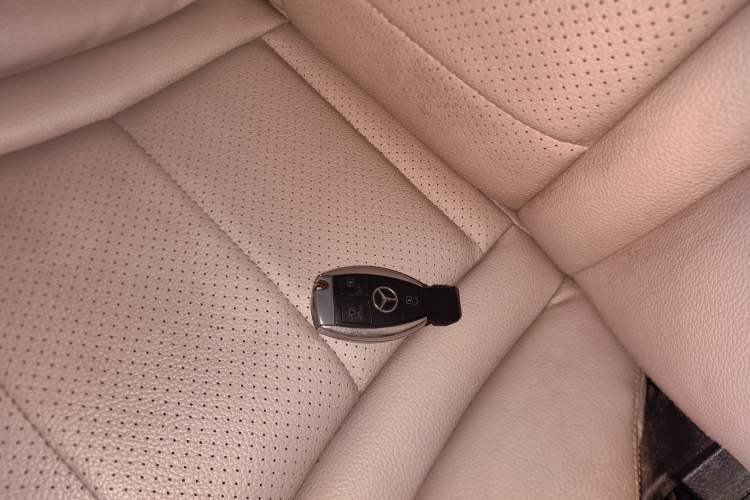 Used Mercedes-Benz C-Class 2016 C 200 L Sport Edition Interior 1