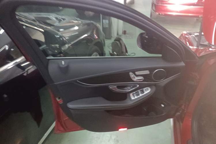 Used Mercedes-Benz C-Class 2016 C 200 L Sport Edition Left Front Door Interior