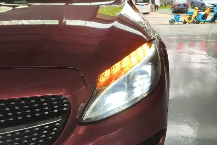 Used Mercedes-Benz C-Class 2016 C 180 L Sport Edition Left Front Headlight