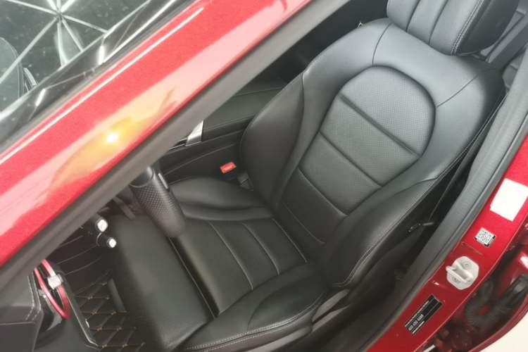 Used Mercedes-Benz C-Class 2016 C 200 L Sport Edition Left Front Seat