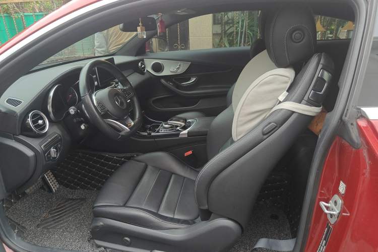 Used Mercedes-Benz C-Class 2016 C 200 Coupe Left Front Seat