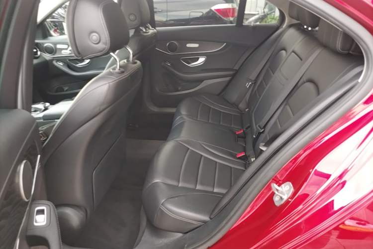 Used Mercedes-Benz C-Class 2016 C 200 L Sport Edition Left Rear Seat