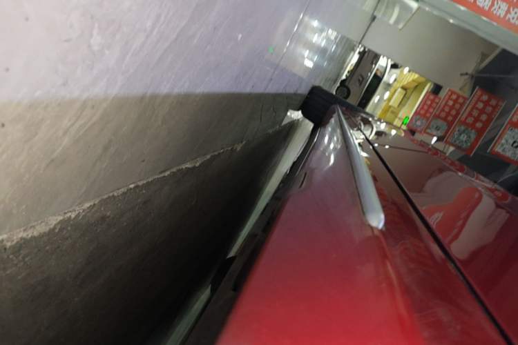 Used Mercedes-Benz C-Class 2016 C 180 L Sport Edition Left Side Sill