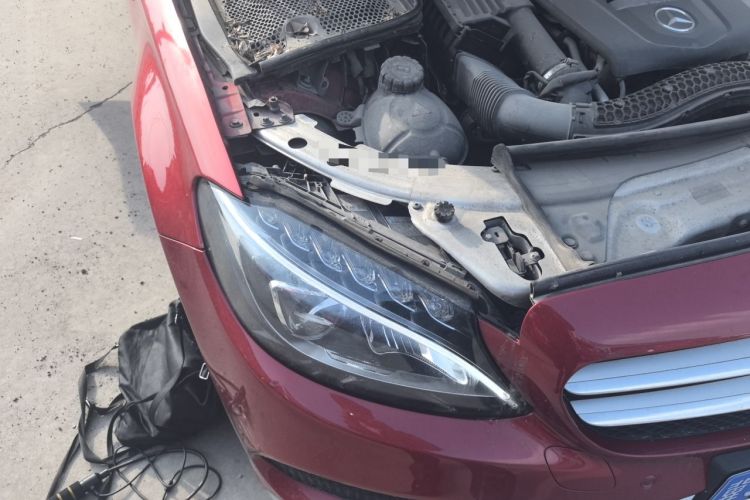 Used Mercedes-Benz C-Class 2016 C 180 L Sport Edition Right Front Headlight