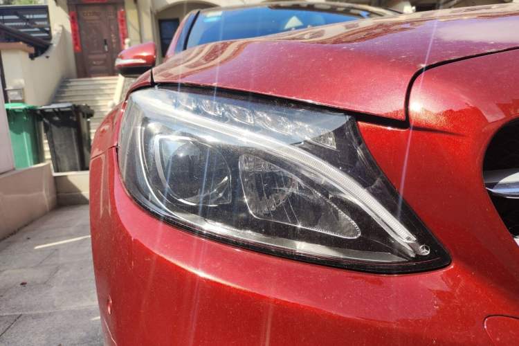 Used Mercedes-Benz C-Class 2016 C 200 L Sport Edition Right Front Headlight