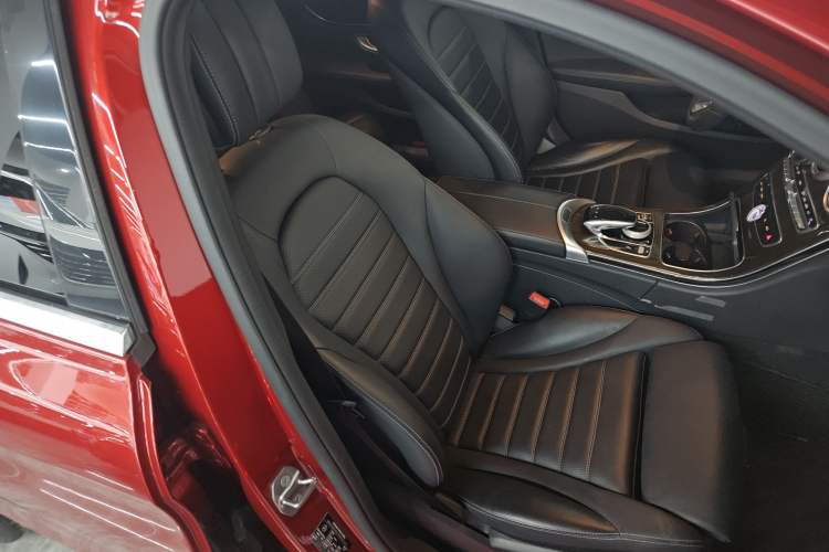 Used Mercedes-Benz C-Class 2016 C 200 L Right Front Seat