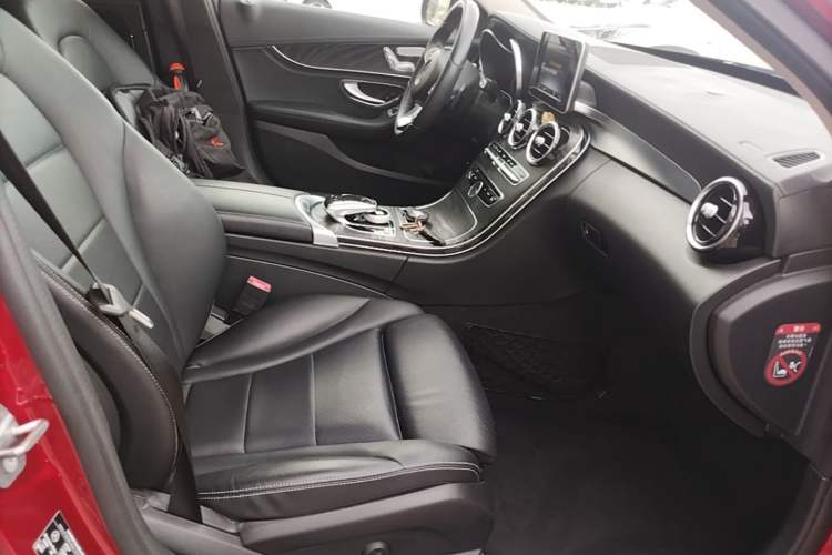 Used Mercedes-Benz C-Class 2016 C 200 L Sport Edition Right Front Seat