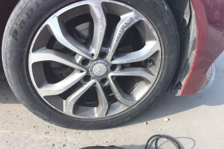 Used Mercedes-Benz C-Class 2016 C 180 L Sport Edition Right Front Wheel Hub