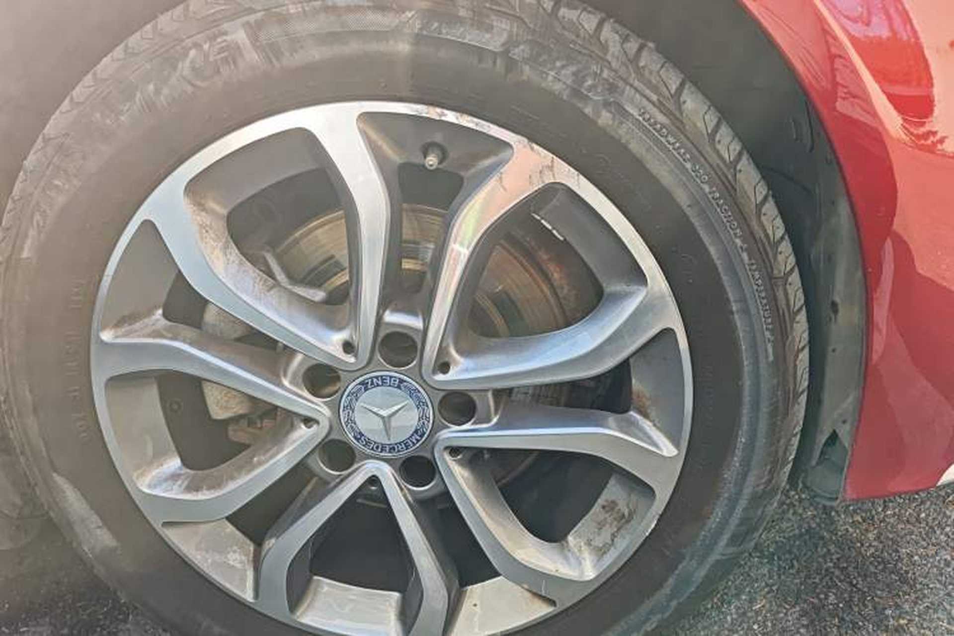 Used Mercedes-Benz C-Class 2016 C 180 L Sport Edition Right Front Wheel Hub