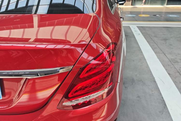 Used Mercedes-Benz C-Class 2016 C 180 L Sport Edition Right Rear Taillight