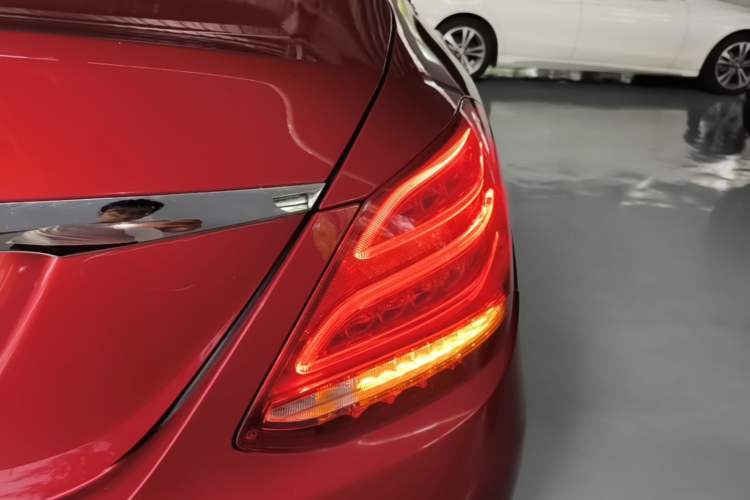 Used Mercedes-Benz C-Class 2016 C 180 L Sport Edition Right Rear Taillight