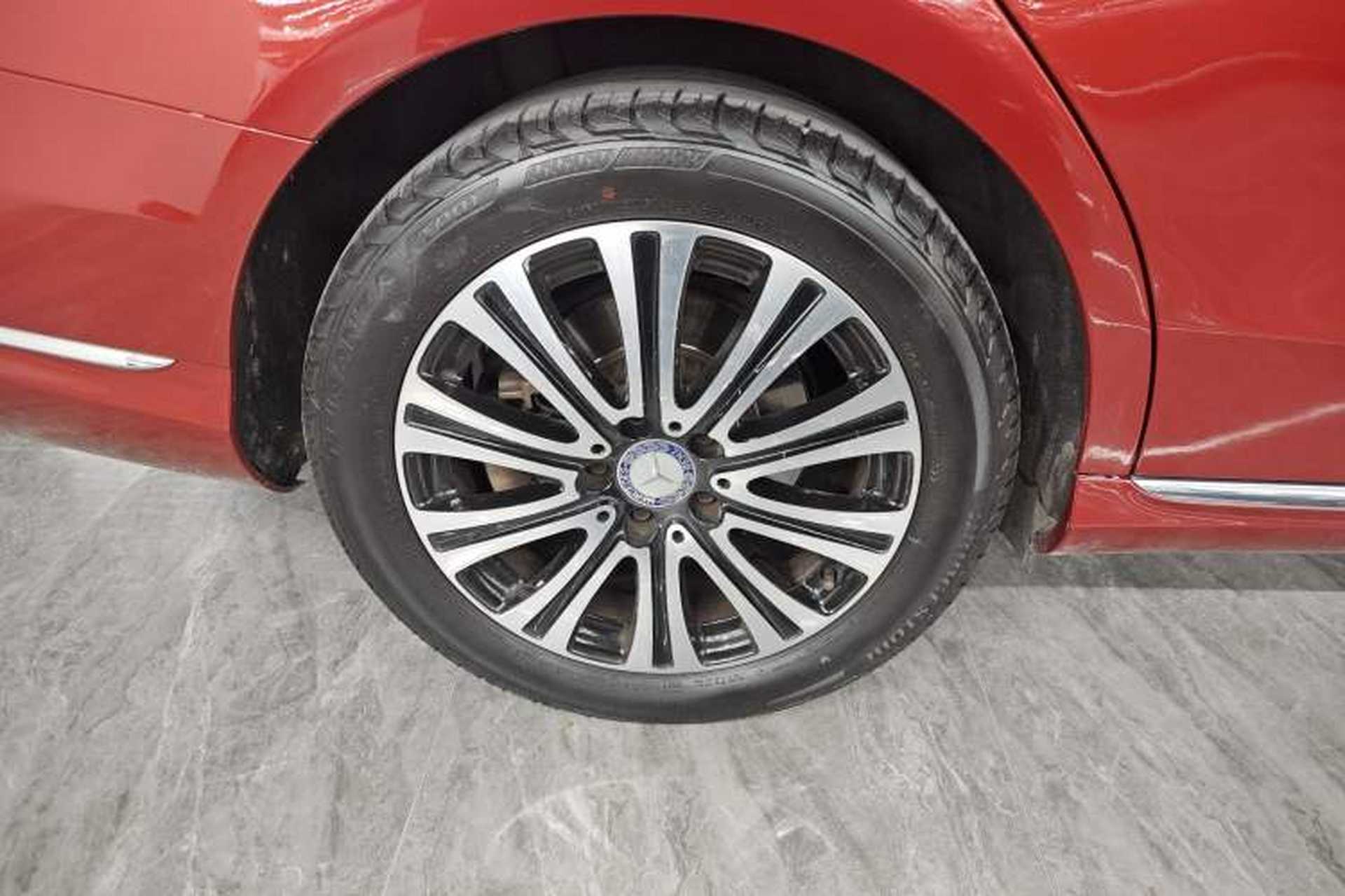 Used Mercedes-Benz C-Class 2016 C 200 L Right Rear Wheel Hub
