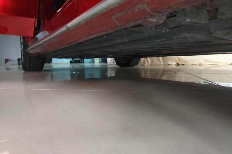 Used Mercedes-Benz C-Class 2016 C 200 L Sport Edition Right Side Sill