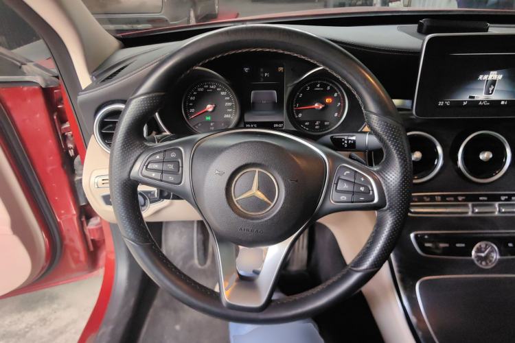 Used Mercedes-Benz C-Class 2016 C 200 L Sport Edition Steering Wheel