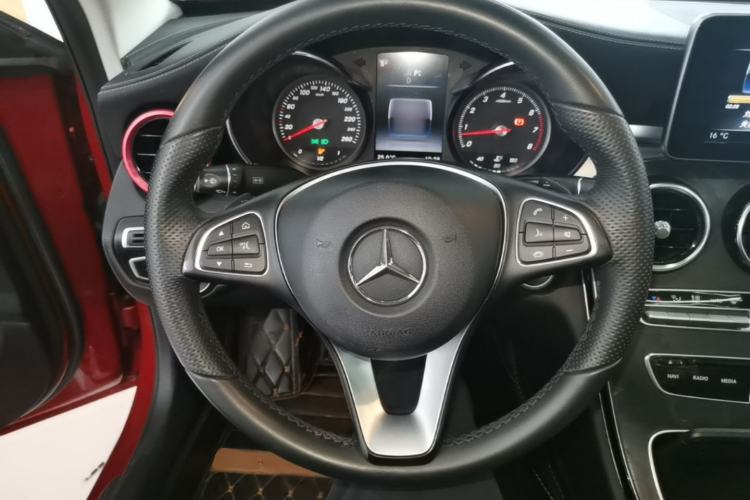 Used Mercedes-Benz C-Class 2016 C 200 L Sport Edition Steering Wheel