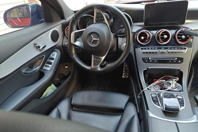 Used Mercedes-Benz C-Class 2016 C 200 Sport Edition Steering Wheel