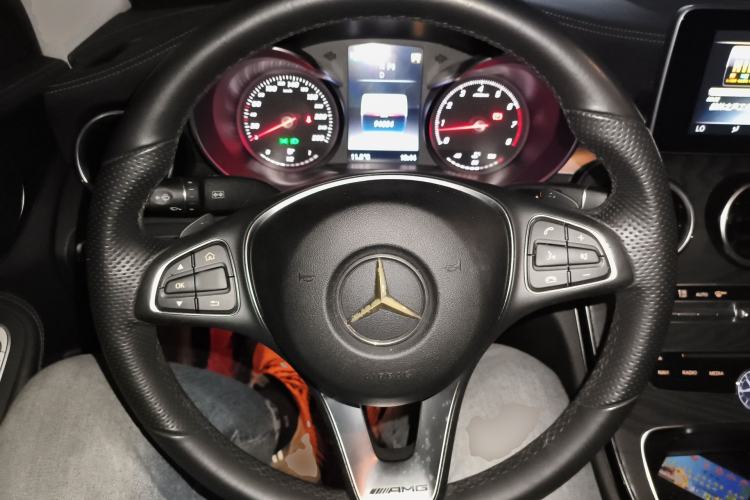 Used Mercedes-Benz C-Class 2016 C 200 L Sport Edition Steering Wheel