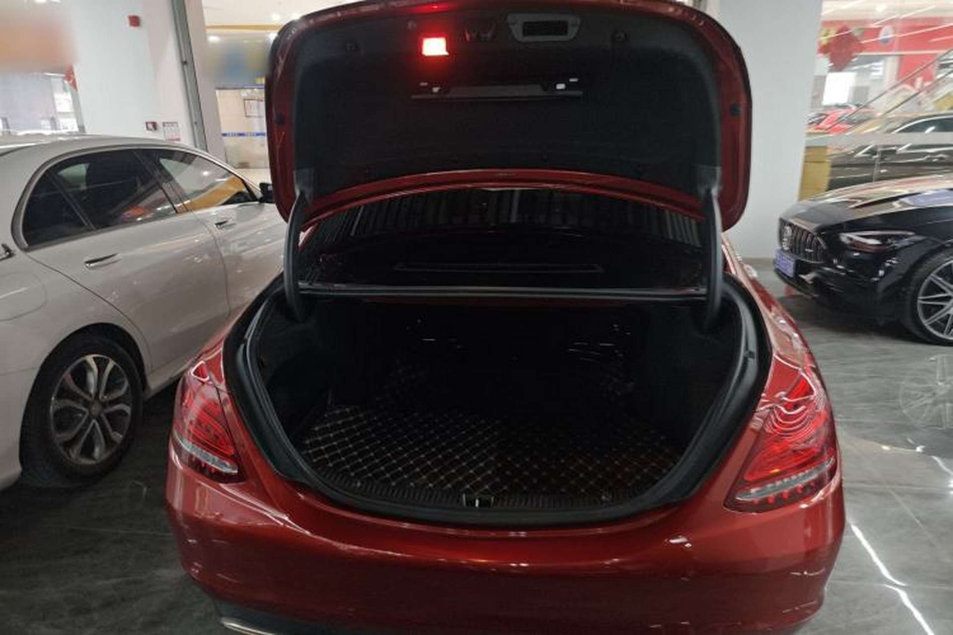 Used Mercedes-Benz C-Class 2016 C 200 L Trunk
