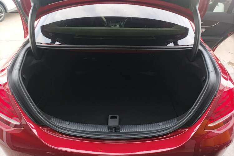 Used Mercedes-Benz C-Class 2016 C 200 L Sport Edition Trunk