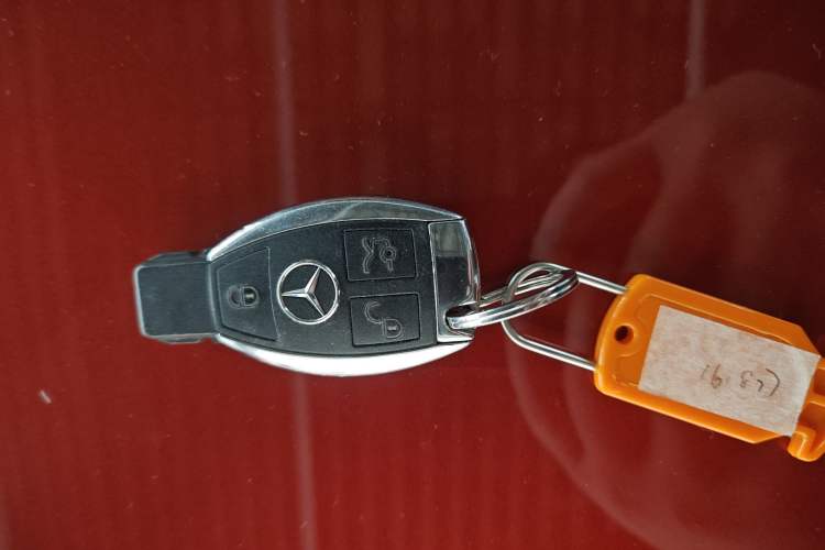 Used Mercedes-Benz C-Class 2016 C 200 L Vehicle Key