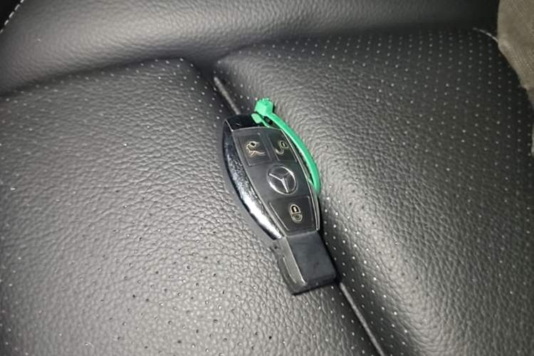 Used Mercedes-Benz C-Class 2016 C 180 L Sport Edition Vehicle Key