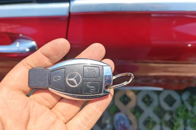 Used Mercedes-Benz C-Class 2016 C 180 L Sport Edition Vehicle Key