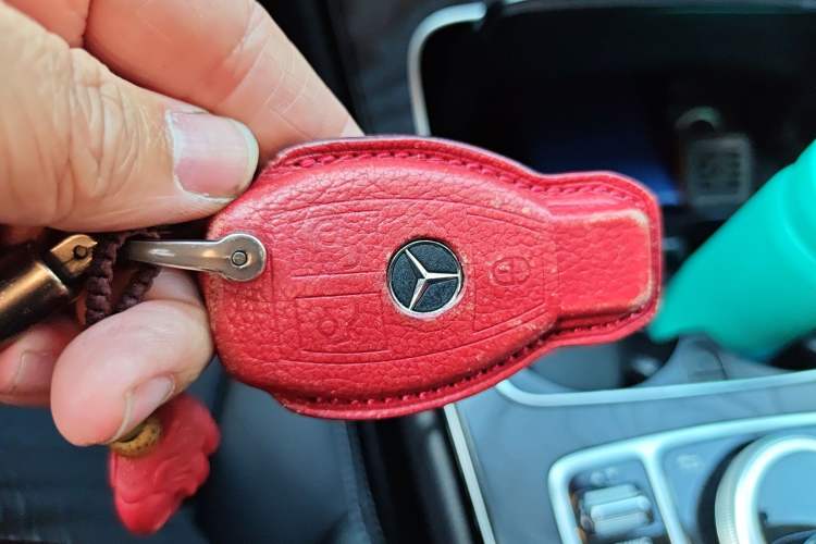 Used Mercedes-Benz C-Class 2016 C 200 L Sport Edition Vehicle Key