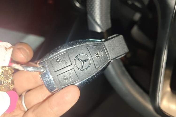 Used Mercedes-Benz C-Class 2016 C 180 L Sport Edition Vehicle Key
