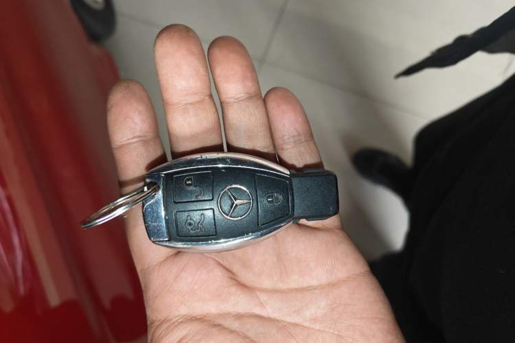 Used Mercedes-Benz C-Class 2016 C 200 L Sport Edition Vehicle Key