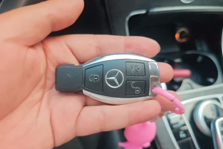 Used Mercedes-Benz C-Class 2016 C 200 L Sport Edition Vehicle Key
