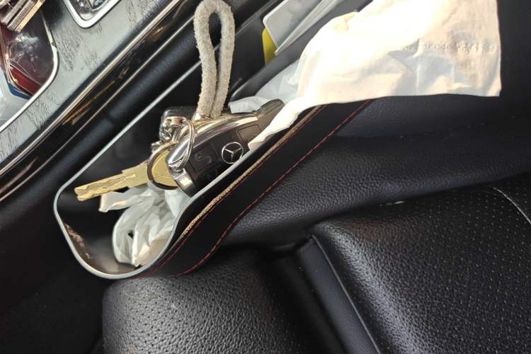 Used Mercedes-Benz C-Class 2016 C 200 L Sport Edition Vehicle Key